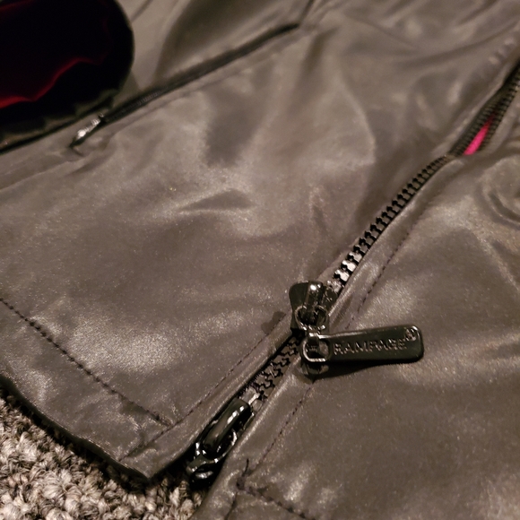 Black Coat {Rampage} - Picture 3 of 5